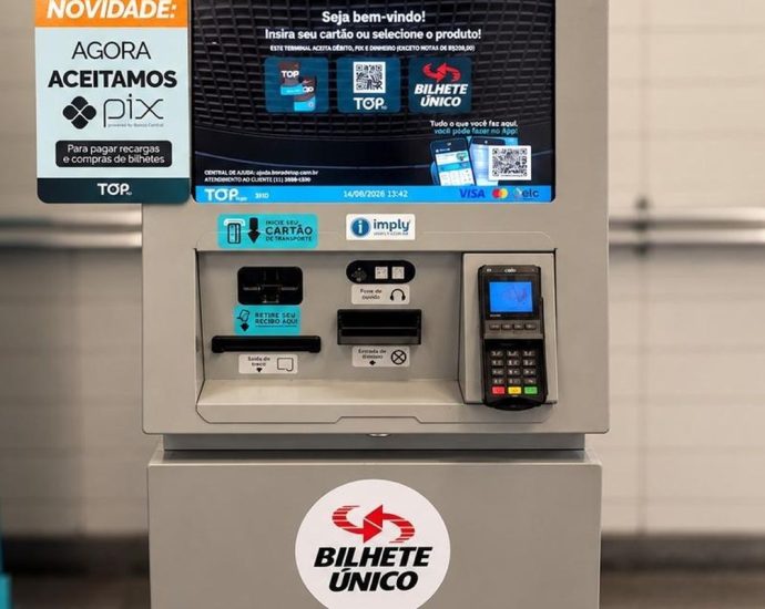 Metrô de São Paulo amplia pagamento por Pix nas máquinas de autoatendimento