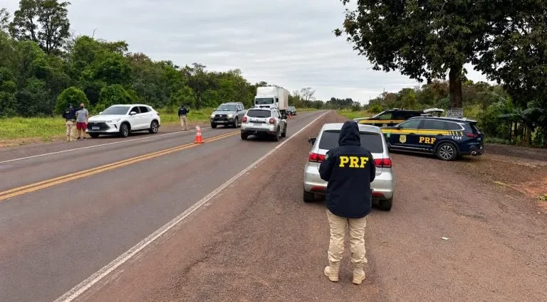 PRF Intensifica Fiscalizações Durante o Feriado de Nossa Senhora Aparecida em MS