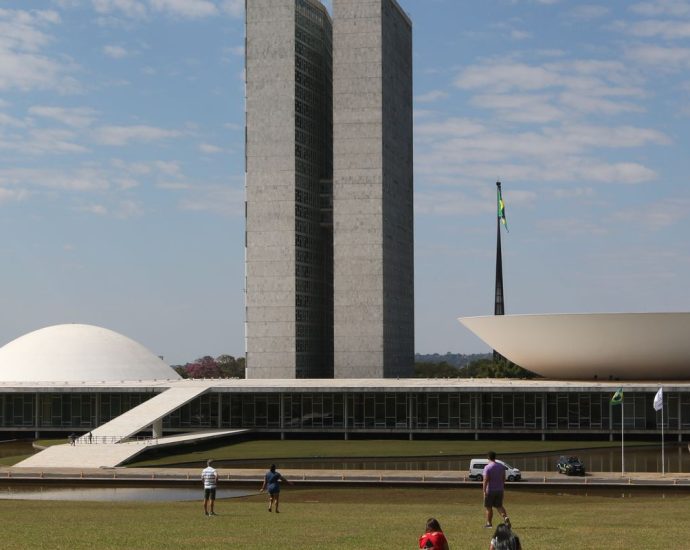 Calendário Especial Pode Acelerar Votação da PEC do Fim da Escala 6x1