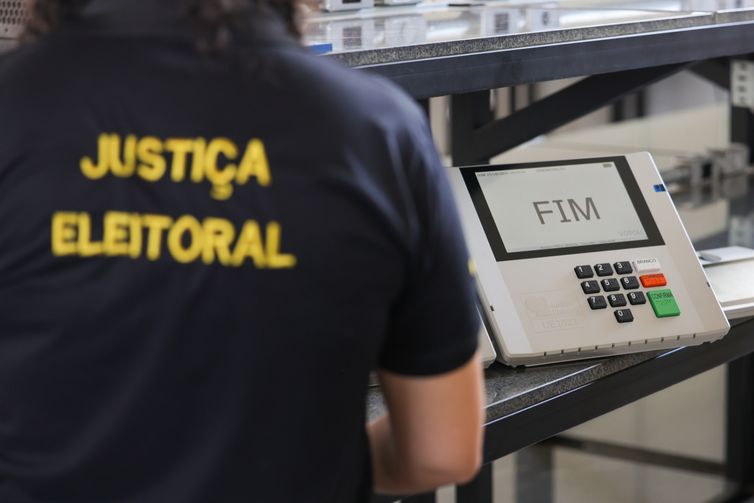 TREs definem urnas eletrônicas que serão auditadas no segundo turno