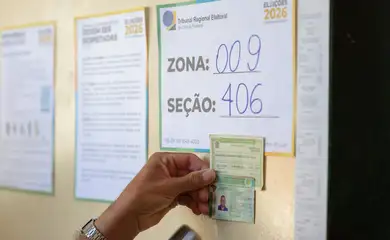 Brasília (DF) 25/10/2026 Eleitores votam em colégio da Cidade Estrutural, Região Administrativa de Brasília. Foto: Fabio Rodrigues-Pozzebom/ Agência Brasil