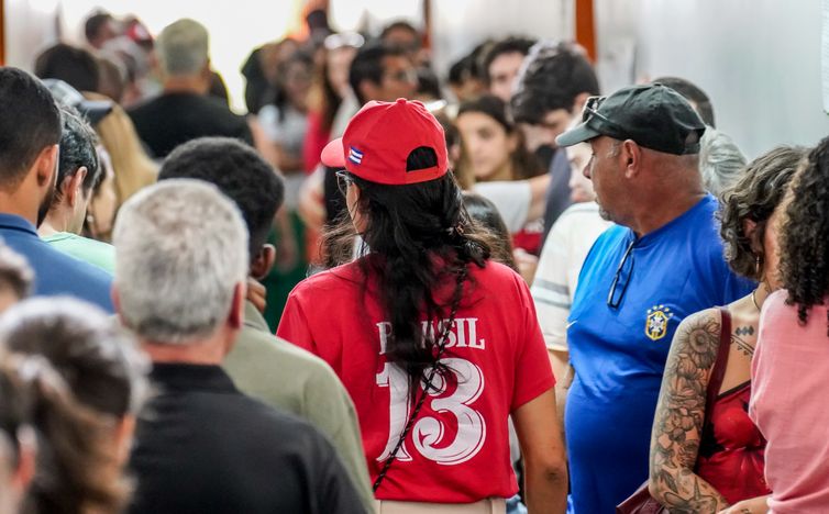 Denúncias de assédio eleitoral no trabalho aumentam 75% após segundo turno