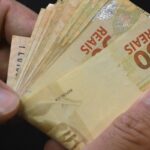 Número de brasileiros em endividamento de risco cresce 75% em cinco anos, diz Banco Central