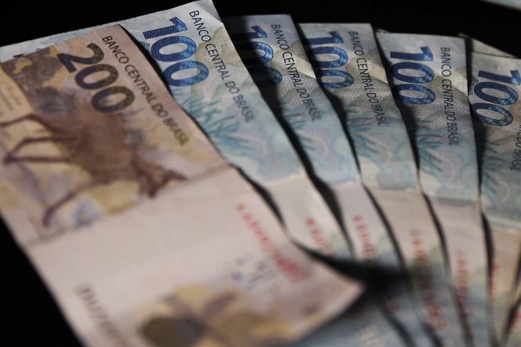 Arrecadação federal cresce 5,62% em setembro e chega a R$ 239,4 bilhões