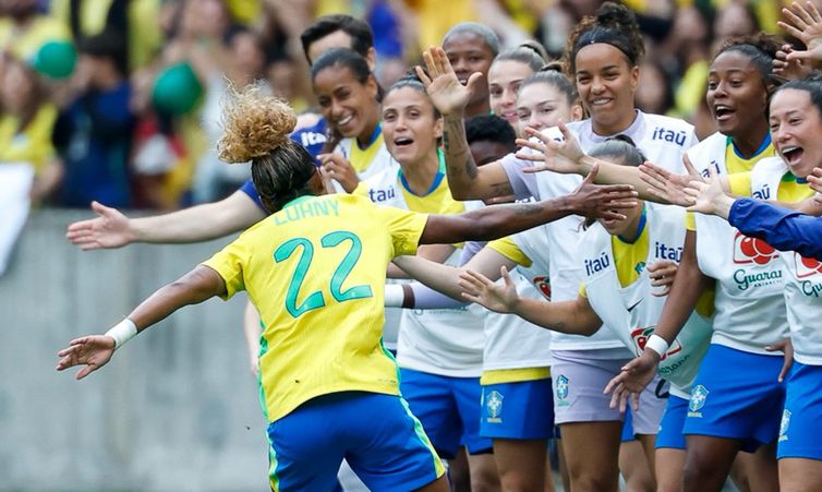 Seleção Feminina Brilha no Beira-Rio com Vitória sobre a Argentina