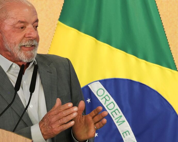 Após vitória nas urnas, Lula deve retomar viagens internacionais a partir de novembro