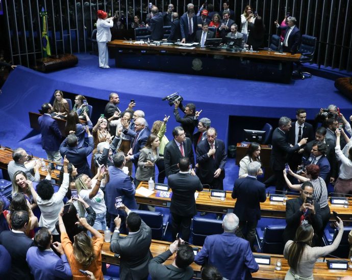 Vitória de Lula: Fim da Escala 6x1 é Aprovado pelo Senado e Repercutido na Imprensa Internacional