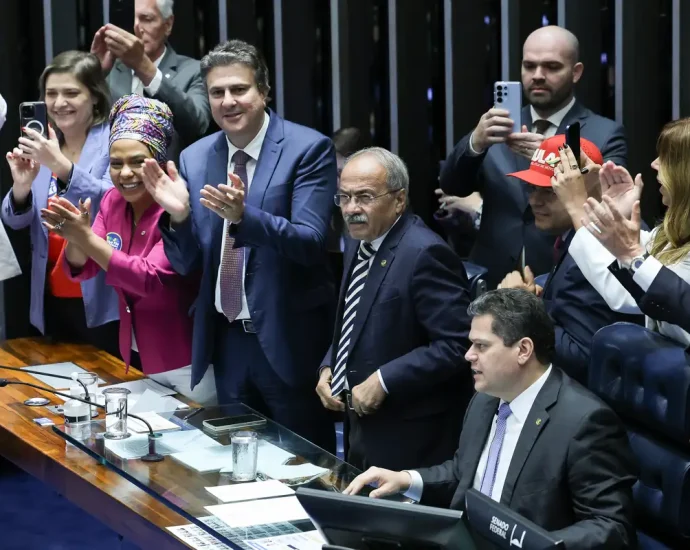 Senadores Aprovam Aceleração da Votação da PEC da Segurança Pública
