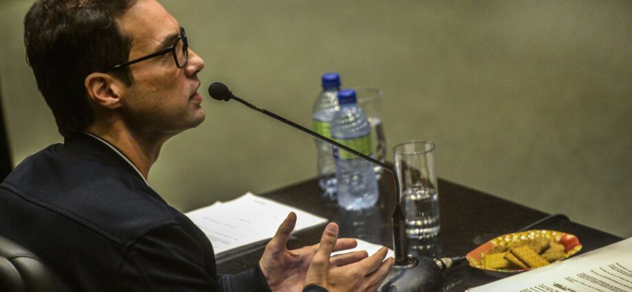 Justiça intima Jairinho a apresentar razões de recurso contra condenação pela morte de Henry Borel