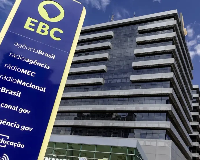 EBC Reafirma Inocência em Falha de Programa Eleitoral de Flávio Bolsonaro