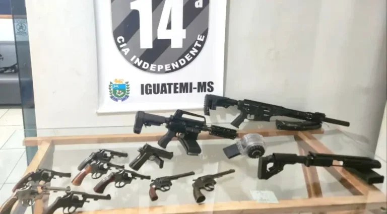 Motorista é preso com fuzil norte-americano e outras nove armas em Iguatemi