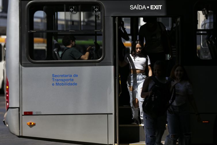 Governo envia ao Congresso PEC que pode viabilizar tarifa zero no transporte aos fins de semana