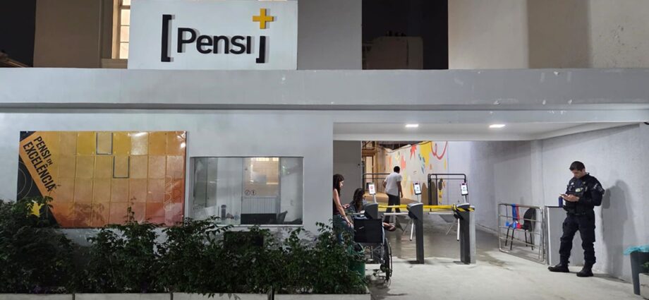 Prorrogação da votação provoca confusão e frustração entre eleitores