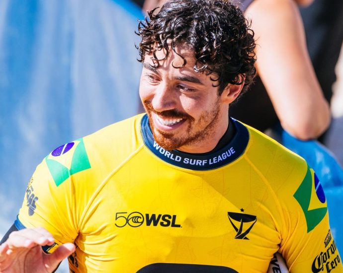 Surfe: Yago Dora, Ítalo Ferreira e Medina Avançam às Quartas em Peniche